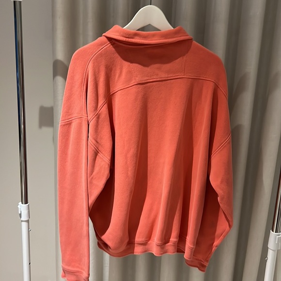 Vintage Tommy Bahama Sweater - Picture 2 of 2